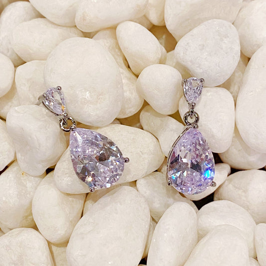 Crystal Clear Teardrop Earrings - Bijoux Majestique Jewelry